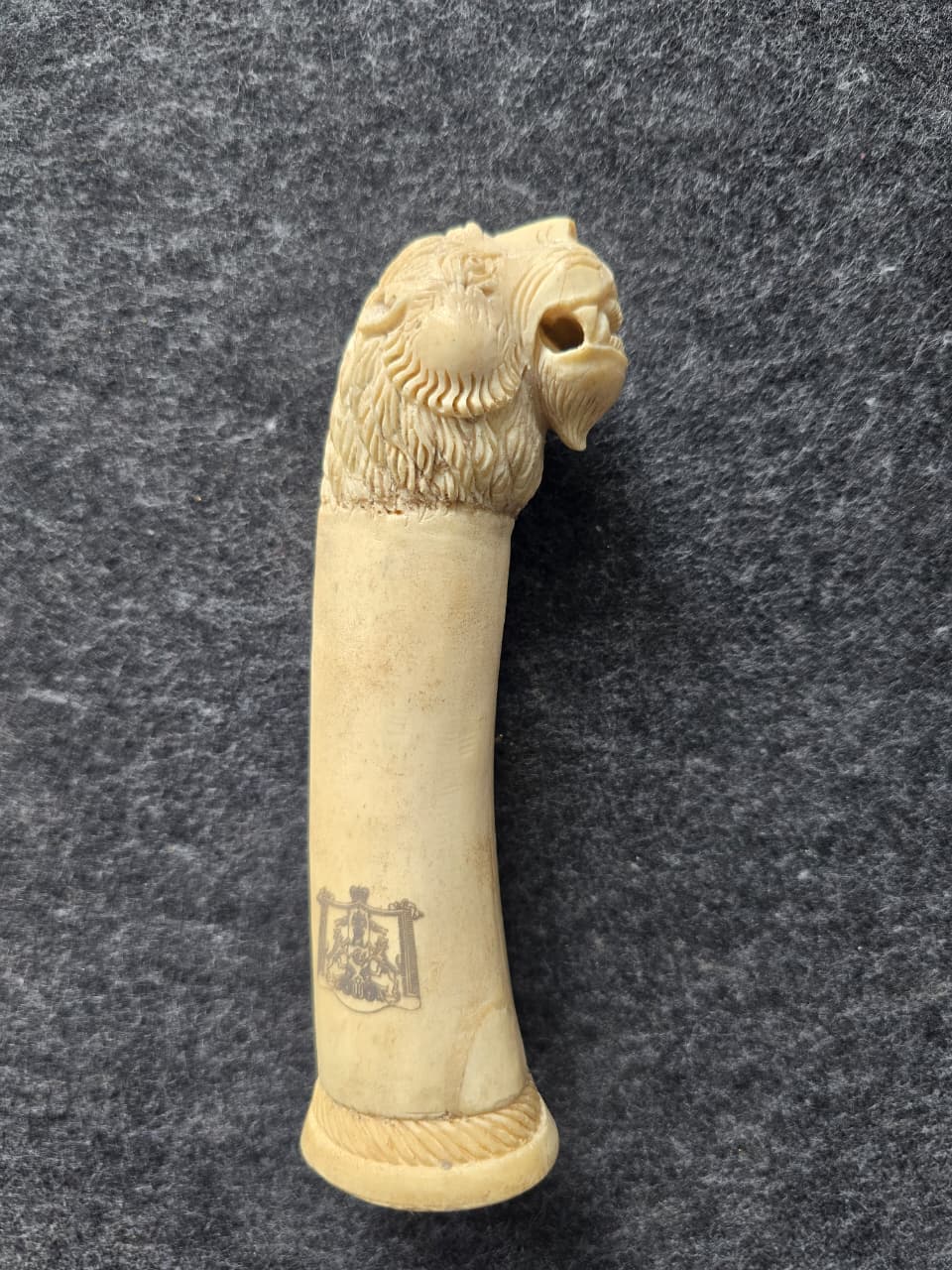 Rare islamic mughal handcarved lion dagger hilt
